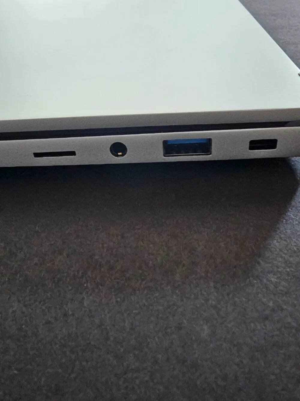 SAMSUNG Galaxy Book 15.6